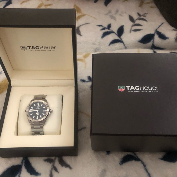 Tag Heuer Aquaracer - Picture 7 of 9